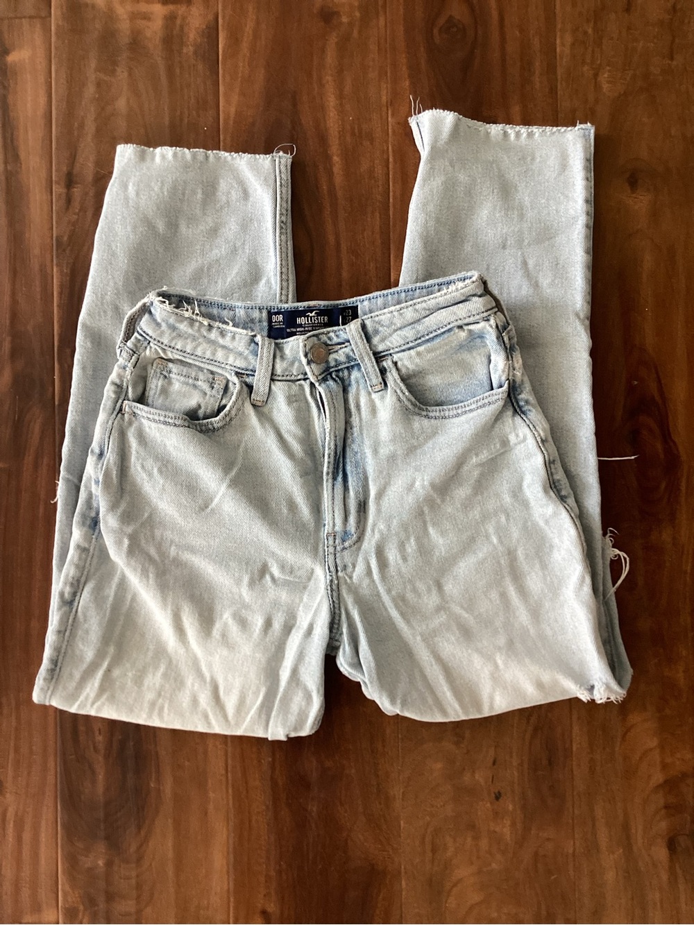 Hollister Light Wash Straight Leg Jeans